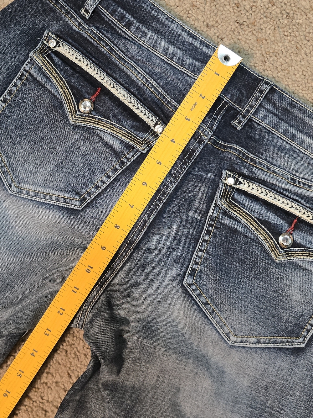 ✨ FLAMINGALS Rhinestone & Embroidered Mid-Rise Bootcut - Large - Picture 8 of 15